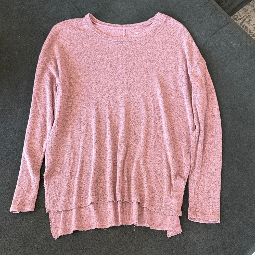 American Eagle Outfitters Plush V-Neck Sweater in Mauve